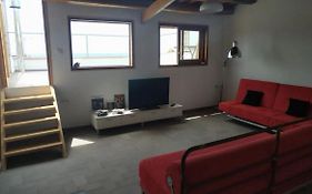 Apartamento Cerca De Tren, Playa Y Barcelona